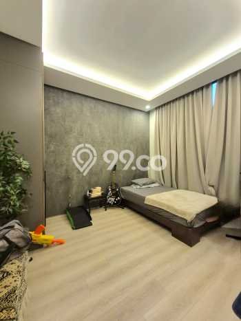 Siap Huni Rumah Mewah 5 Kamar di Pondok Aren Dekat ke Mana Pun Siap Huni Rumah Mewah 5 Kamar di Pondok Aren Dekat ke Mana Pun
