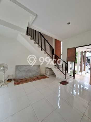 Dijual Rumah Mewah Elegan Dengan View Eksklusif di Bintaro, Tangerang Selatan Dijual Rumah Mewah Elegan Dengan View Eksklusif di Bintaro, Tangerang Selatan