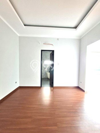 Hunian Mewah LB 390m2 Siap Pakai Desain Elegan di Bintaro, Tangerang Selatan Hunian Mewah LB 390m2 Siap Pakai Desain Elegan di Bintaro, Tangerang Selatan