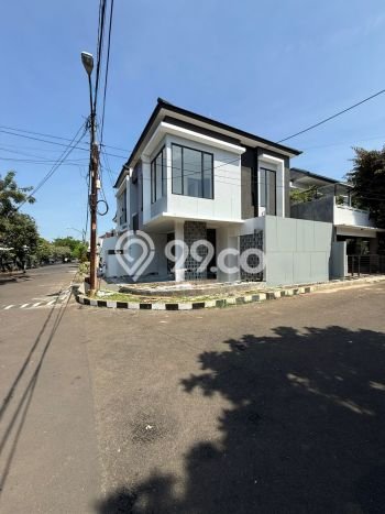 Rumah Luxury Modern Tanpa Renovasi di Bintaro Tangerang Selatan Rumah Luxury Modern Tanpa Renovasi di Bintaro Tangerang Selatan