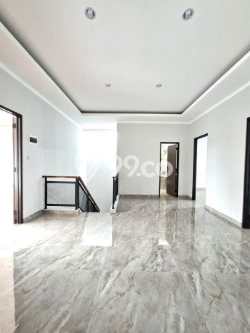 Hunian Mewah LB 390m2 Siap Pakai Desain Elegan di Bintaro, Tangerang Selatan Hunian Mewah LB 390m2 Siap Pakai Desain Elegan di Bintaro, Tangerang Selatan