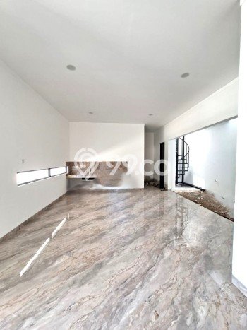 Hunian Elit LB 211m2 Siap Huni Desain Elegan di Bintaro, Tangerang Selatan Hunian Elit LB 211m2 Siap Huni Desain Elegan di Bintaro, Tangerang Selatan