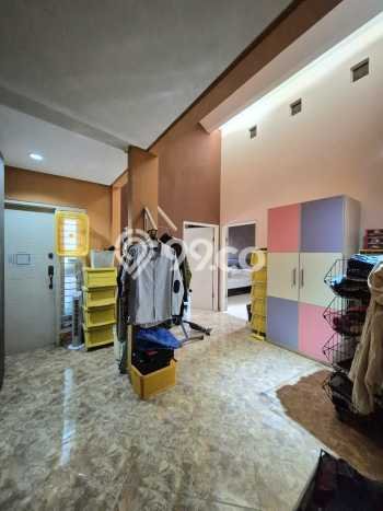 Ready to Use! Luxury House LT 120m2 Desain Modern di Bintaro Ready to Use! Luxury House LT 120m2 Desain Modern di Bintaro