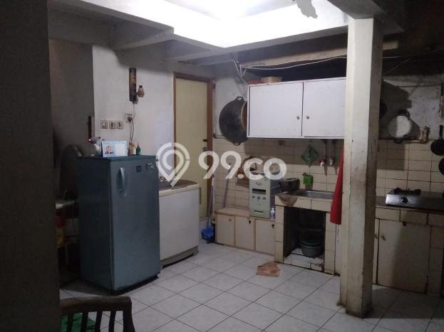 Kost Dijual Lokasi Menteng, Jakarta Pusat, Spesifikasi 14 Kamar Tidur dan Luas 200m2 Kost Dijual Lokasi Menteng, Jakarta Pusat, Spesifikasi 14 Kamar Tidur dan Luas 200m2