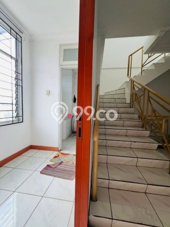 Disewakan Ruko Premium Kawasan Bogor Tengah, Luas 300m2m², Jalan Strategis Disewakan Ruko Premium Kawasan Bogor Tengah, Luas 300m2m², Jalan Strategis