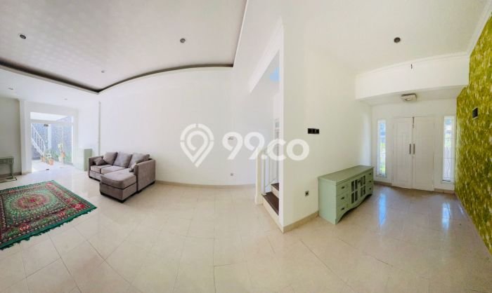 Dijual Rumah Mewah Elegan Dengan View Cantik di Tanah Sareal, Bogor Dijual Rumah Mewah Elegan Dengan View Cantik di Tanah Sareal, Bogor