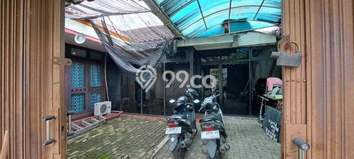 For Sale! Luxury House LT 1000m2 Desain Elegan di Tanah Sareal For Sale! Luxury House LT 1000m2 Desain Elegan di Tanah Sareal