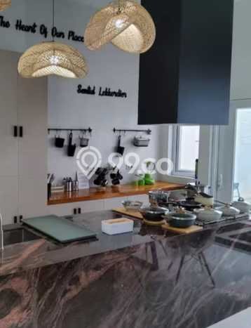 Rumah Mewah LB 200m2 Siap Pakai Desain Elegan di Sentul City, Bogor Rumah Mewah LB 200m2 Siap Pakai Desain Elegan di Sentul City, Bogor
