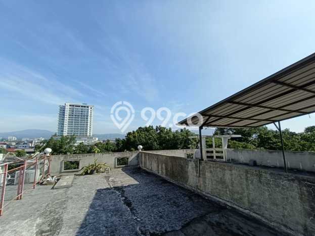 Disewakan Ruko di Kawasan Ramai Gatot Subroto Luas 455m2 Disewakan Ruko di Kawasan Ramai Gatot Subroto Luas 455m2