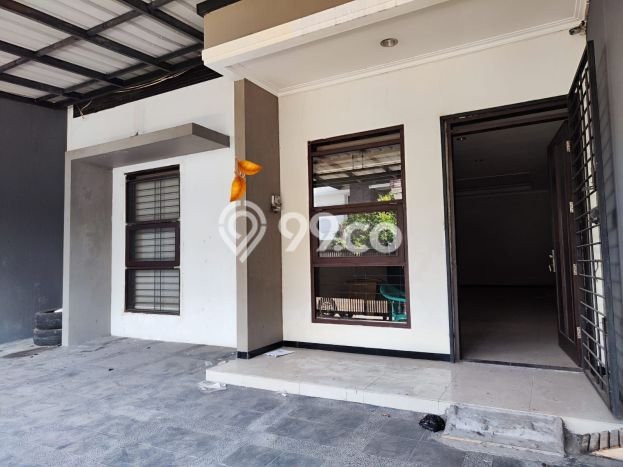 Ready to Use! Premium House LT 208m2 Desain Elegan di Mekar Wangi Ready to Use! Premium House LT 208m2 Desain Elegan di Mekar Wangi