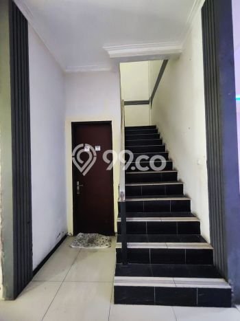 Ready to Use! Premium House LT 208m2 Desain Elegan di Mekar Wangi Ready to Use! Premium House LT 208m2 Desain Elegan di Mekar Wangi