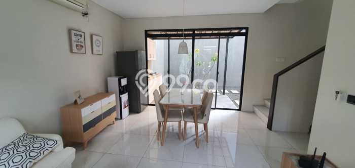 Disewakan Rumah Murah di Kota Baru Parahyangan Bandung Punya 3 Kamar Tidur Disewakan Rumah Murah di Kota Baru Parahyangan Bandung Punya 3 Kamar Tidur