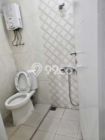 Rumah Minimalis 3 KT LT 105m2 di Taman Kopo Indah Rumah Minimalis 3 KT LT 105m2 di Taman Kopo Indah