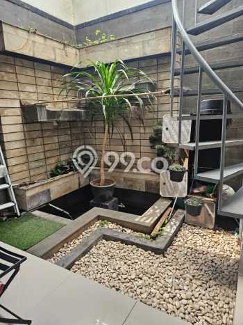 Rumah Minimalis 3 KT LT 105m2 di Taman Kopo Indah Rumah Minimalis 3 KT LT 105m2 di Taman Kopo Indah