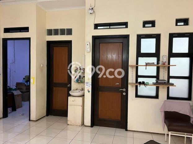Hunian Mewah LB 160m2 Siap Pakai Desain Elegan di Moch Toha, Bandung Hunian Mewah LB 160m2 Siap Pakai Desain Elegan di Moch Toha, Bandung