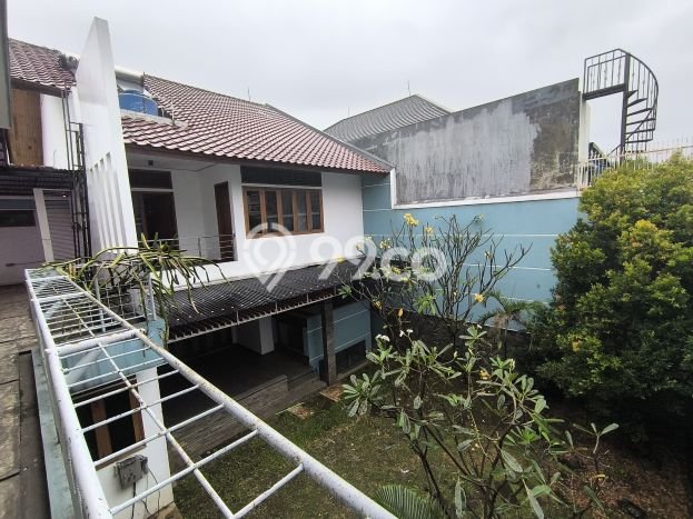 Disewakan Segera Rumah Kondisi Bagus di Area Batununggal, Bandung Disewakan Segera Rumah Kondisi Bagus di Area Batununggal, Bandung