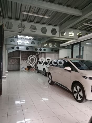 Unit Komersial Paling Strategis di Regol Bandung dengan LB 394m2 Unit Komersial Paling Strategis di Regol Bandung dengan LB 394m2