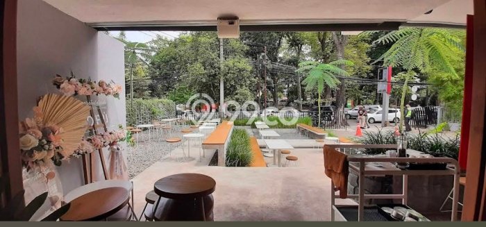 Disewakan Komersial di Kawasan Ramai Diponegoro Luas 500m2 Disewakan Komersial di Kawasan Ramai Diponegoro Luas 500m2