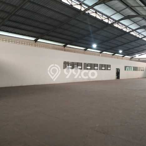 Gudang untuk Disewa di Pusat Bandung Luas Bangunan 2484m2 Gudang untuk Disewa di Pusat Bandung Luas Bangunan 2484m2