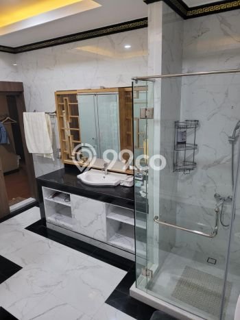 Rumah Eksklusif Siap Huni LT 180m2 di Kelapa Gading, Jakarta Utara Rumah Eksklusif Siap Huni LT 180m2 di Kelapa Gading, Jakarta Utara