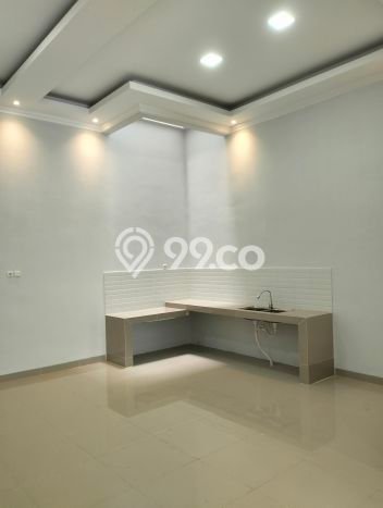 Siap Huni Rumah Mewah 4 Kamar di Kelapa Gading Dekat ke Mana Saja Siap Huni Rumah Mewah 4 Kamar di Kelapa Gading Dekat ke Mana Saja