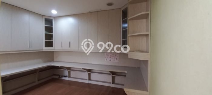 Hunian Eksklusif Dijual LT 187m2 di Kelapa Gading, Jakarta Utara Hunian Eksklusif Dijual LT 187m2 di Kelapa Gading, Jakarta Utara