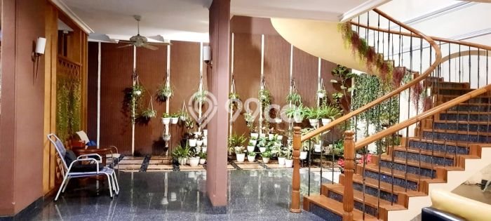 Dijual Rumah Luas Elegan Dengan View Cantik di Pantai Mutiara, Jakarta Utara Dijual Rumah Luas Elegan Dengan View Cantik di Pantai Mutiara, Jakarta Utara