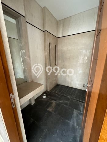 Dijual Rumah Luas Elegan Dengan View Eksklusif di Pantai Indah Kapuk, Jakarta Utara Dijual Rumah Luas Elegan Dengan View Eksklusif di Pantai Indah Kapuk, Jakarta Utara