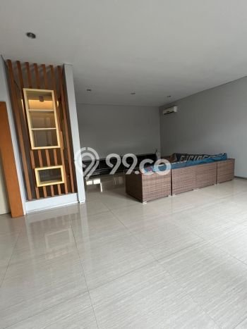 Rumah Eksklusif Dijual LT 284m2 di Kelapa Gading, Jakarta Utara Rumah Eksklusif Dijual LT 284m2 di Kelapa Gading, Jakarta Utara