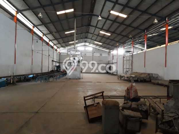 Pabrik Dijual Lokasi Stratagis di Sepatan Tangerang Cocok untuk Bisnis Pabrik Dijual Lokasi Stratagis di Sepatan Tangerang Cocok untuk Bisnis