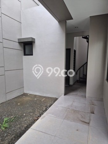 Rumah Disewakan Jakarta Utara LT 160m2 LB 228m2 Area Pantai Indah Kapuk Rumah Disewakan Jakarta Utara LT 160m2 LB 228m2 Area Pantai Indah Kapuk