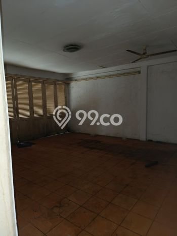 Sewa Rumah Murah di Cipete Jakarta Selatan dengan 5 Kamar Tidur Sewa Rumah Murah di Cipete Jakarta Selatan dengan 5 Kamar Tidur