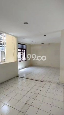Komersial Area Prospektif di Bintaro, Luas 220m², Jalur Utama Komersial Area Prospektif di Bintaro, Luas 220m², Jalur Utama