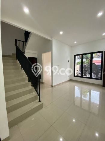 Rumah Elit Modern Siap Huni di Kalibata Jakarta Selatan Rumah Elit Modern Siap Huni di Kalibata Jakarta Selatan