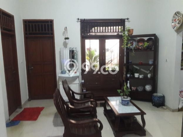 Rumah Mewah Dijual LT 338m2 di Kramat Jati, Jakarta Timur Rumah Mewah Dijual LT 338m2 di Kramat Jati, Jakarta Timur