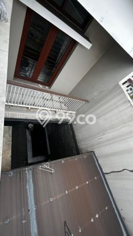 Dijual Rumah Mewah Exclusive di Ciputat Timur, Tangerang Selatan Dijual Rumah Mewah Exclusive di Ciputat Timur, Tangerang Selatan