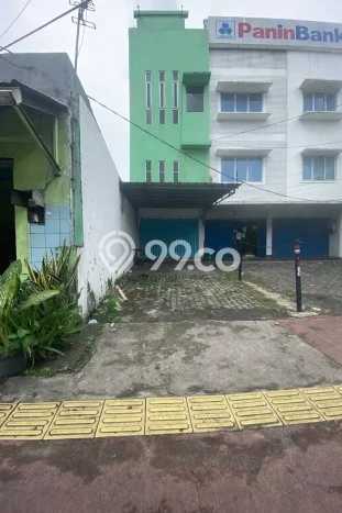 Ruko Disewakan di Kawasan Ramai Kramat Jati, Jakarta Timur Ruko Disewakan di Kawasan Ramai Kramat Jati, Jakarta Timur