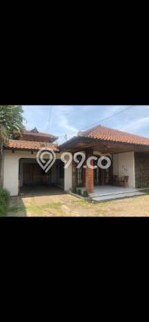 Dijual Hunian Rumah Nyaman 5 Kamar di Bandung Barat, Bandung Dijual Hunian Rumah Nyaman 5 Kamar di Bandung Barat, Bandung