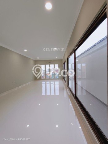 Dijual Rumah Premium dengan Fasilitas Sekitar Lengkap di Pesanggrahan, Jakarta Selatan Dijual Rumah Premium dengan Fasilitas Sekitar Lengkap di Pesanggrahan, Jakarta Selatan