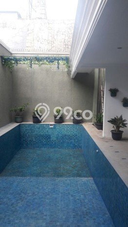 Jual Rumah Mewah Elegan Dengan View Eksklusif di Kemang, Jakarta Selatan Jual Rumah Mewah Elegan Dengan View Eksklusif di Kemang, Jakarta Selatan