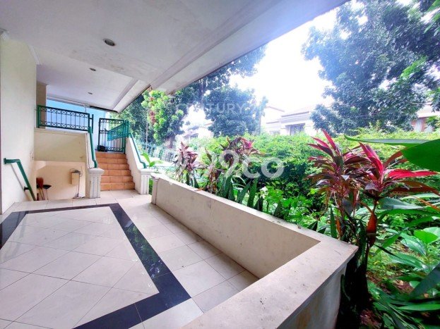 Rumah Elit Modern Siap Huni di Pondok Indah Jakarta Selatan Rumah Elit Modern Siap Huni di Pondok Indah Jakarta Selatan