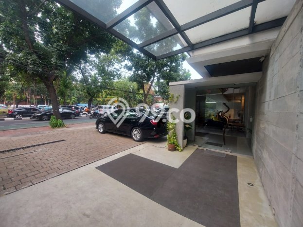 Lokasi Strategis! Dijual Kantor Bisnis di Kebayoran Baru, Jakarta Selatan Kondisi Baik Lokasi Strategis! Dijual Kantor Bisnis di Kebayoran Baru, Jakarta Selatan Kondisi Baik