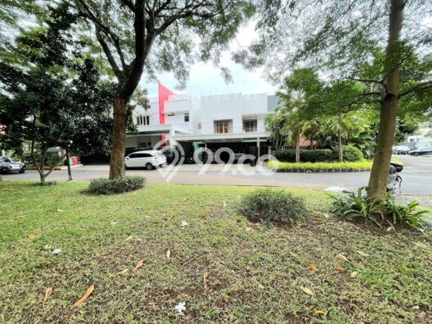 Rumah Luxury Modern Siap Huni di Bintaro Tangerang Selatan Rumah Luxury Modern Siap Huni di Bintaro Tangerang Selatan