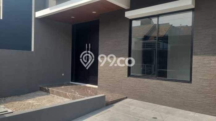Jual Rumah Luas Megah Dengan View Eksklusif di Citraland, Surabaya Jual Rumah Luas Megah Dengan View Eksklusif di Citraland, Surabaya