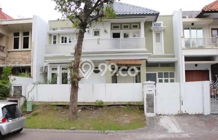Dijual Rumah Mewah Exclusive di Wiyung, Surabaya Dijual Rumah Mewah Exclusive di Wiyung, Surabaya