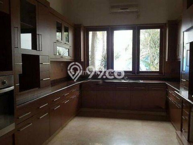 Disewakan Rumah Nyaman di Kemang LT 700m2 / LB 650m2 Siap Huni Disewakan Rumah Nyaman di Kemang LT 700m2 / LB 650m2 Siap Huni