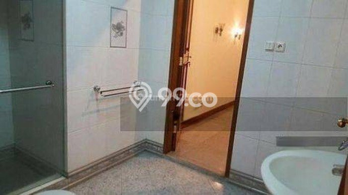 Hunian 7 Kamar Lengkap Dikontrakkan di Kebayoran Baru Harga Kompetitif Hunian 7 Kamar Lengkap Dikontrakkan di Kebayoran Baru Harga Kompetitif