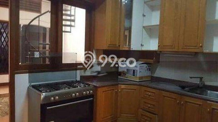 Hunian 7 Kamar Lengkap Dikontrakkan di Kebayoran Baru Harga Kompetitif Hunian 7 Kamar Lengkap Dikontrakkan di Kebayoran Baru Harga Kompetitif