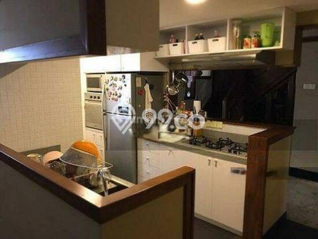 Dijual Rumah Premium dengan Fasilitas Sekitar Komplit di Menteng, Jakarta Pusat Dijual Rumah Premium dengan Fasilitas Sekitar Komplit di Menteng, Jakarta Pusat