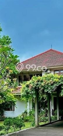 Rumah Elit Modern Tanpa Renovasi di Kemang Jakarta Selatan Rumah Elit Modern Tanpa Renovasi di Kemang Jakarta Selatan